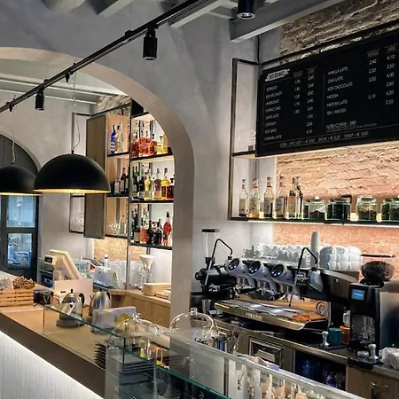 La Lu Cozy Panzió